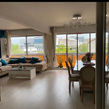 Appartement Lumineux: Confort Proche Parc des Expositions Dijon Exterior photo